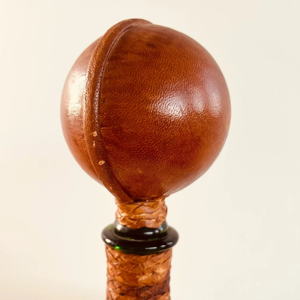 HAND CRAFTER MCM LEATHER WRAPPED ITALIAN WHISKEY-WINE DECANTER‎ HERITAGE GRAMPA